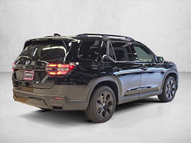 New 2026 Honda Pilot Black Edition image 5