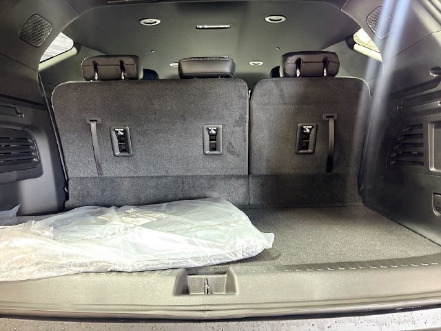New 2026 Chevrolet Traverse LT FWD image 28
