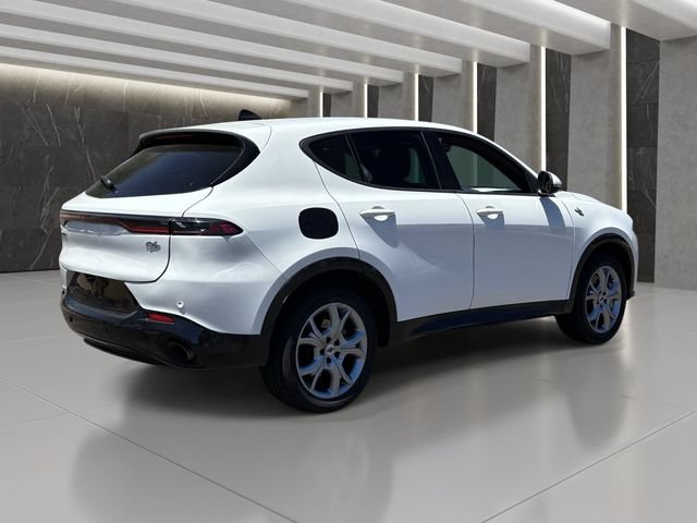 Used 2024 Dodge Hornet R/T AWD/4WD image 6
