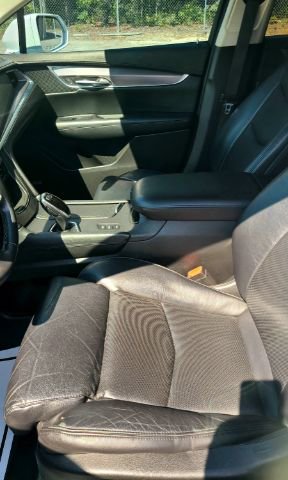 Used 2017 Cadillac XT5 Luxury w/ Driver Awareness Package AWD/4WD image 23