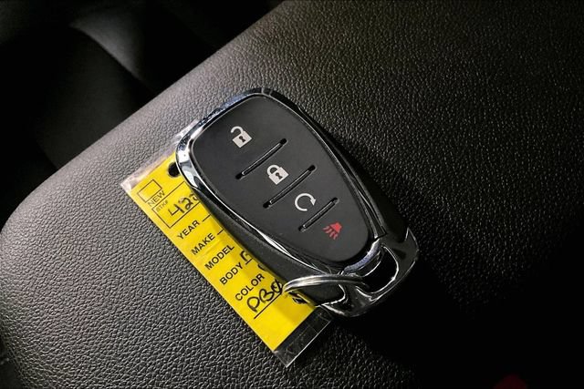 Used 2023 Chevrolet TrailBlazer LT AWD/4WD image 28