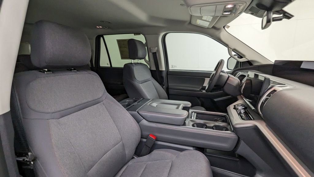 Certified 2025 Ford Expedition Max Active image 39