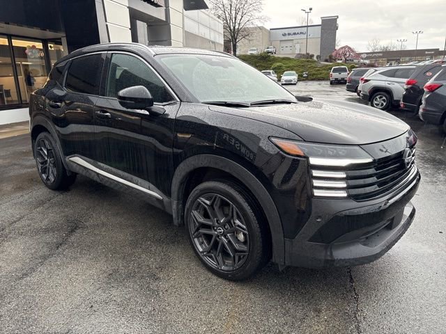 Certified 2025 Nissan Kicks SR image 7