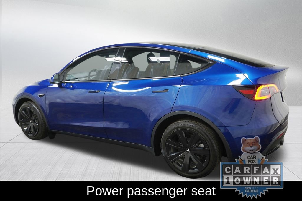 Used 2024 Tesla Model Y Long Range AWD/4WD image 10