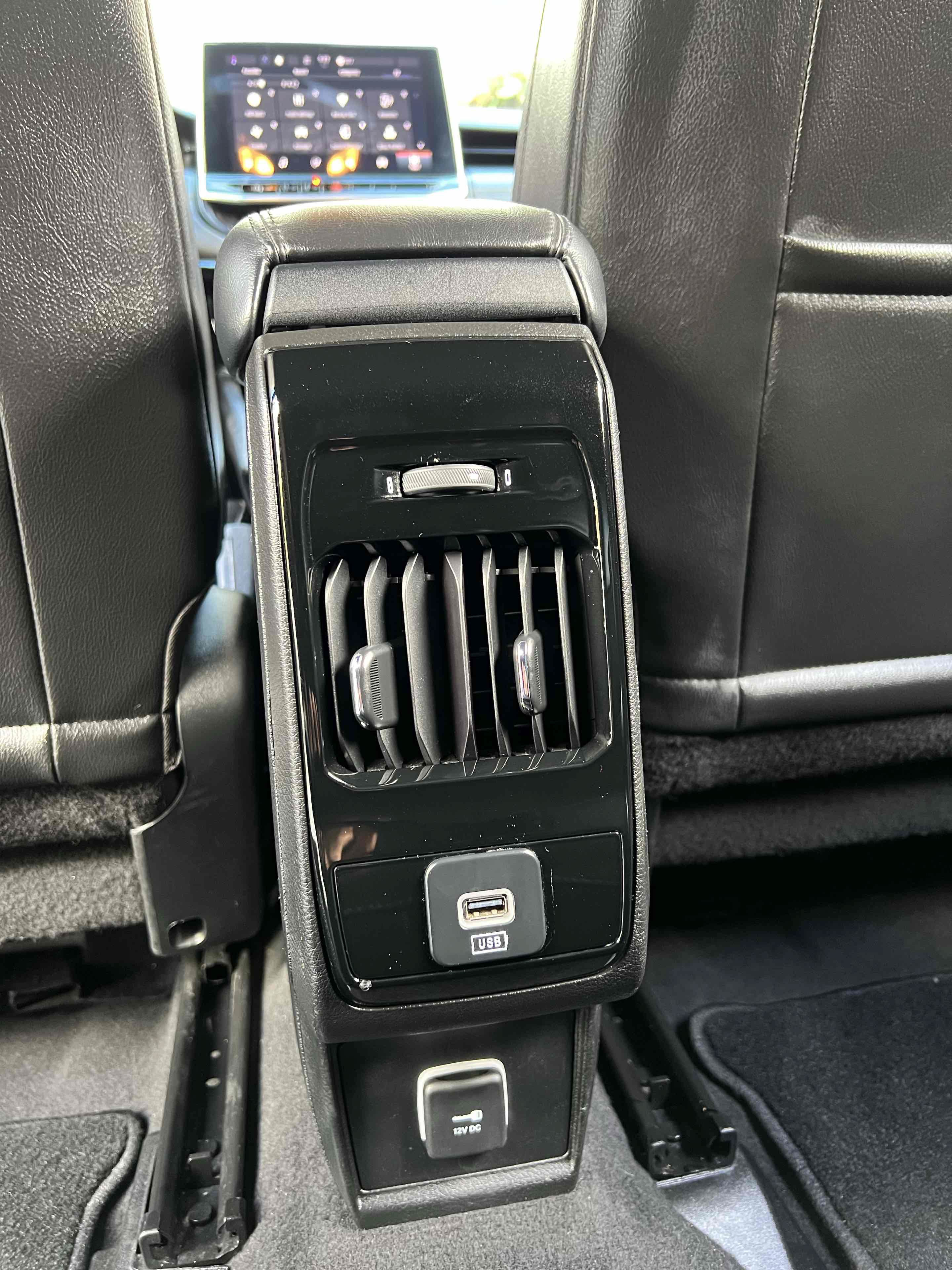 Used 2023 Jeep Compass Latitude AWD/4WD image 90