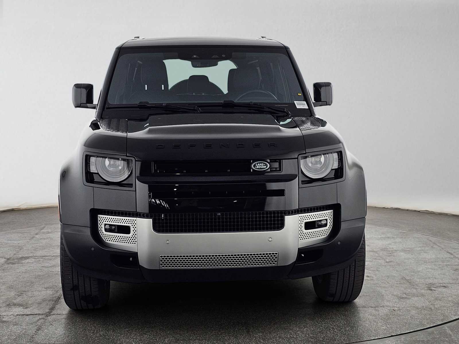 Used 2022 Land Rover Defender 110 S AWD/4WD image 8