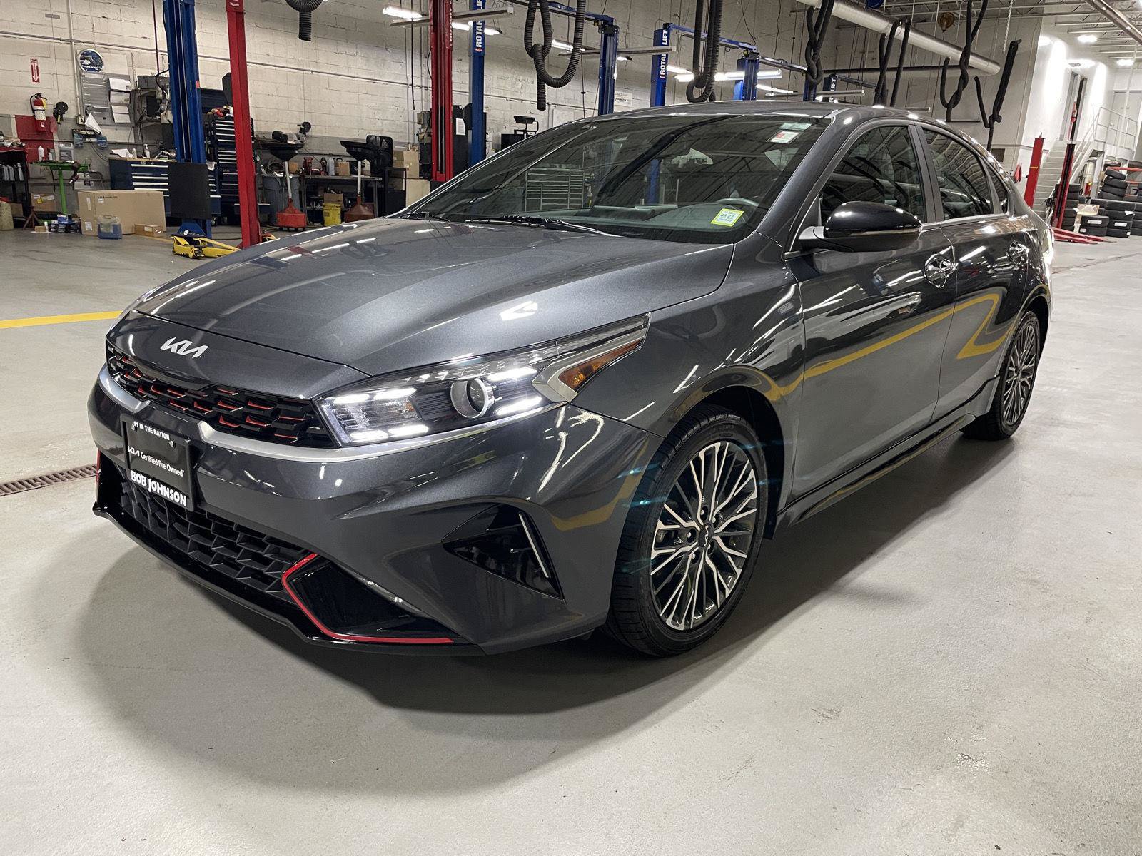 Used 2023 Kia Forte GT-Line FWD image 3