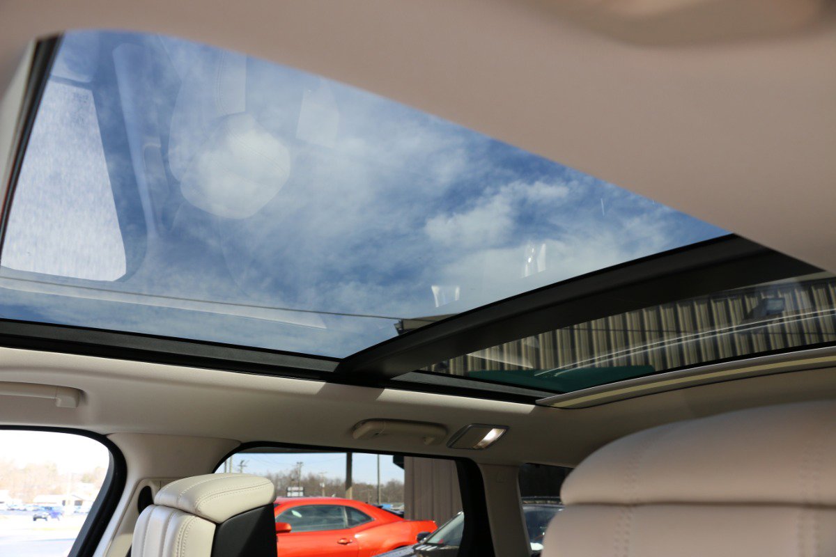 Used 2019 Land Rover Range Rover Sport HSE Dynamic image 28