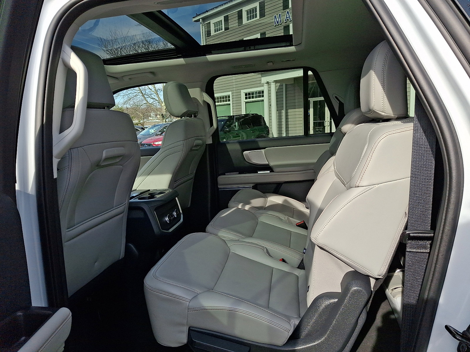 Certified 2025 Ford Expedition Max Active image 11