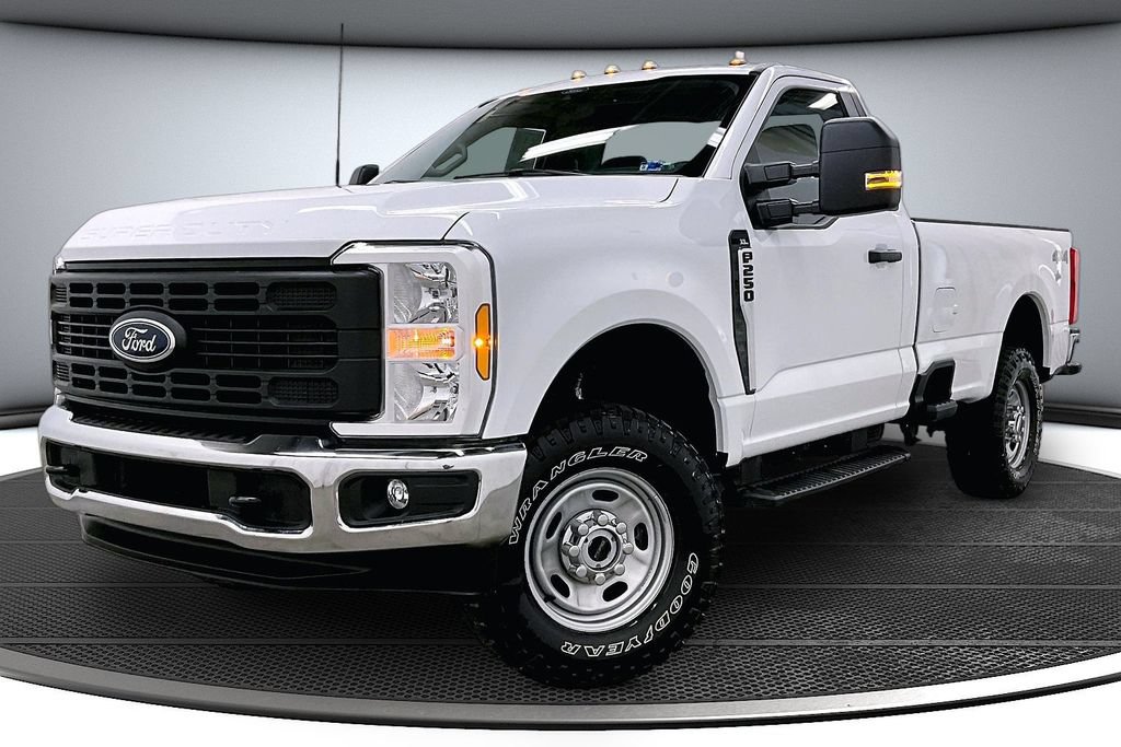 Used 2024 Ford F250 XL w/ XL Off-Road Package AWD/4WD image 3