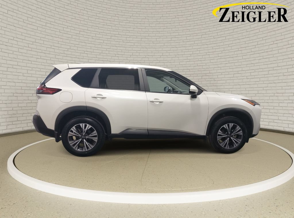 Certified 2023 Nissan Rogue SV AWD/4WD image 4