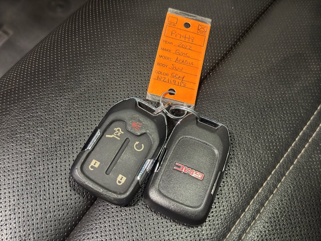 Used 2022 GMC Acadia Denali w/ GMC Pro Grade Package image 45