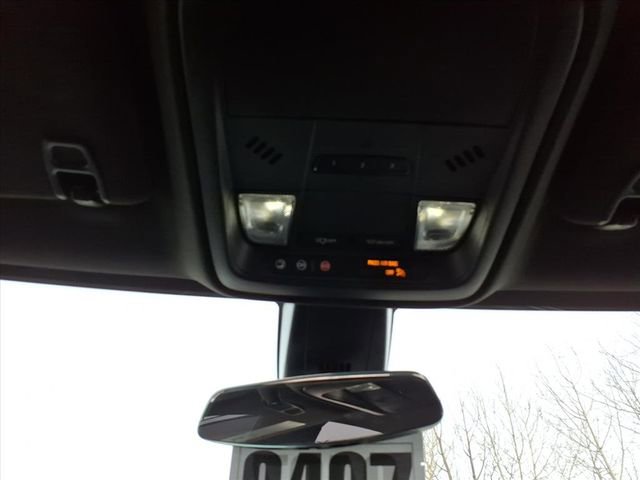 Used 2023 Cadillac XT5 Luxury image 17