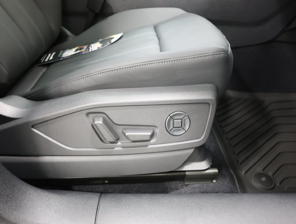 New 2026 Audi Q5 Premium Plus AWD/4WD image 22