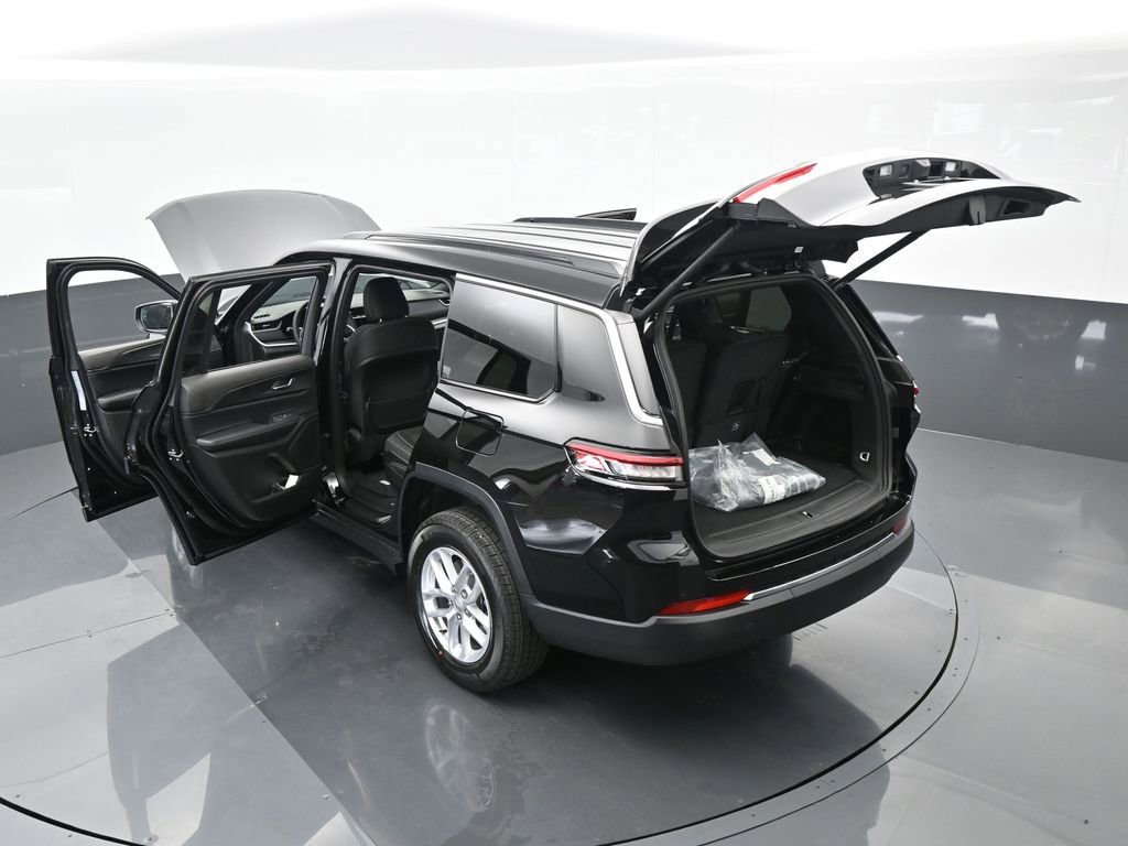 Used 2024 Jeep Grand Cherokee L Laredo w/ Luxury Tech Group I image 54