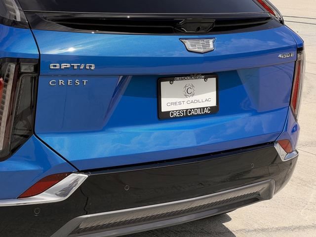 New 2026 Cadillac Optiq Luxury 1 RWD image 6