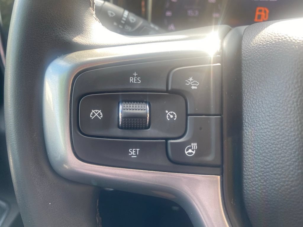 Used 2023 Chevrolet Silverado 1500 LT AWD/4WD image 19