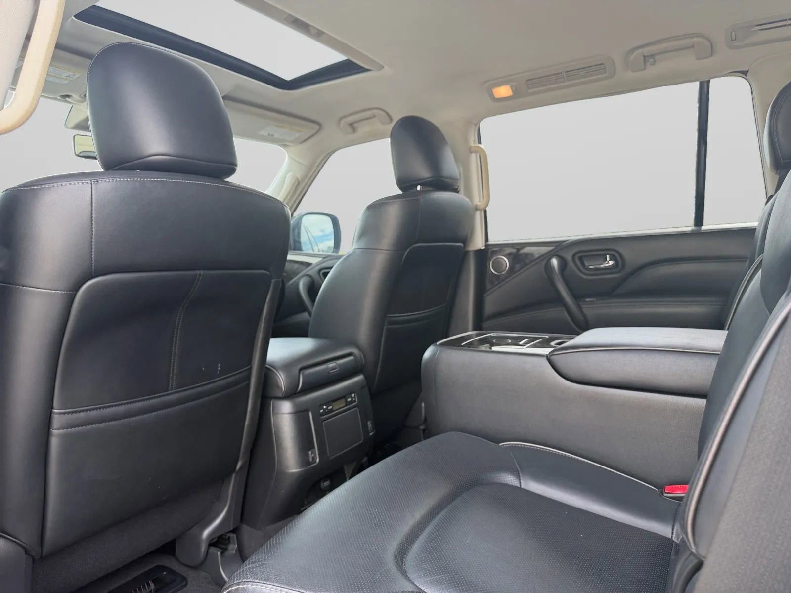 Used 2020 INFINITI QX80 Luxe w/ Proassist Package RWD image 27