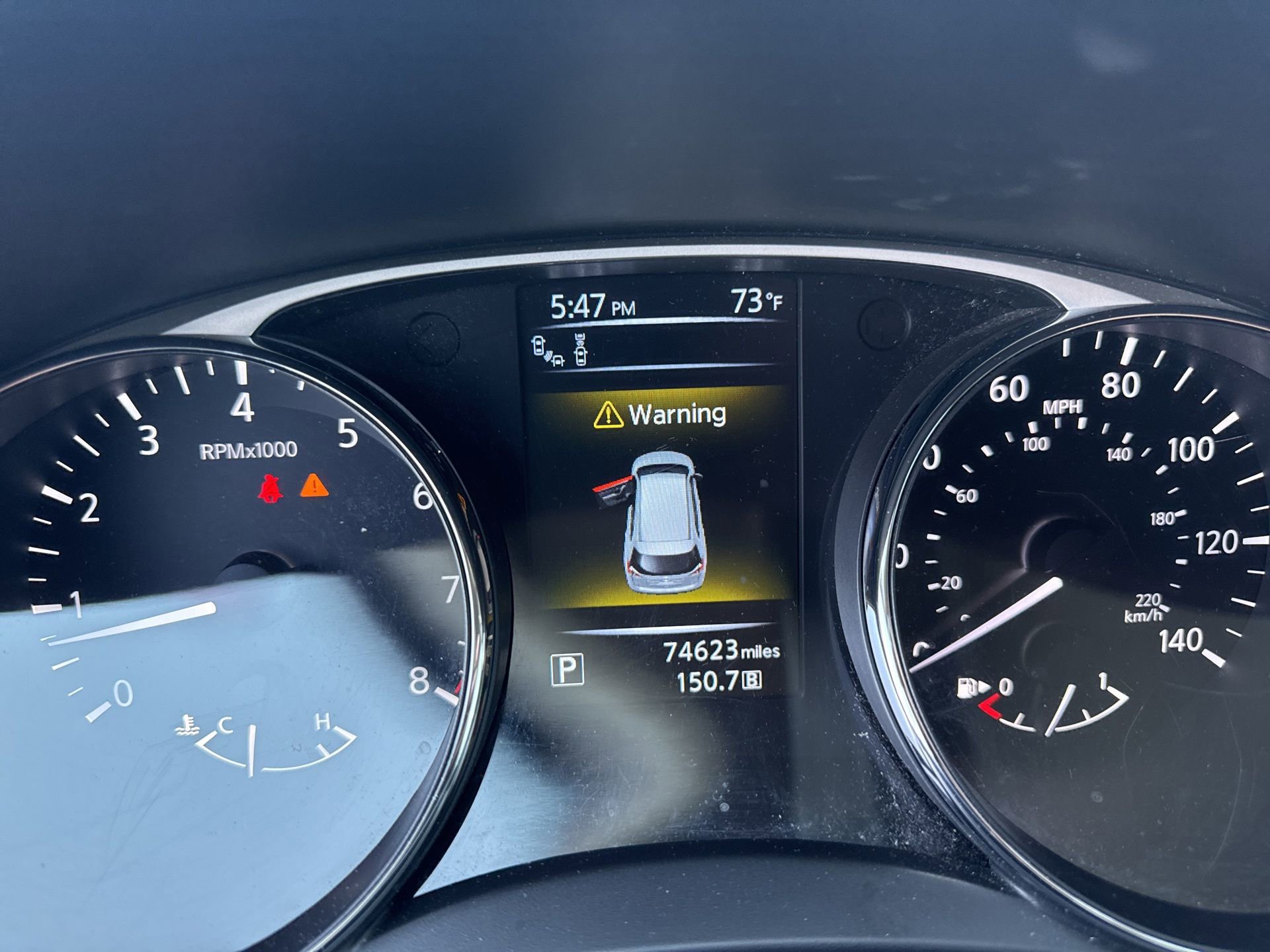 Used 2016 Nissan Rogue SL w/ SL Premium Package image 16