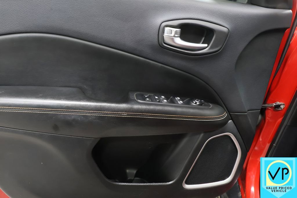 Used 2018 Jeep Compass Sport w/ Tech Group image 20