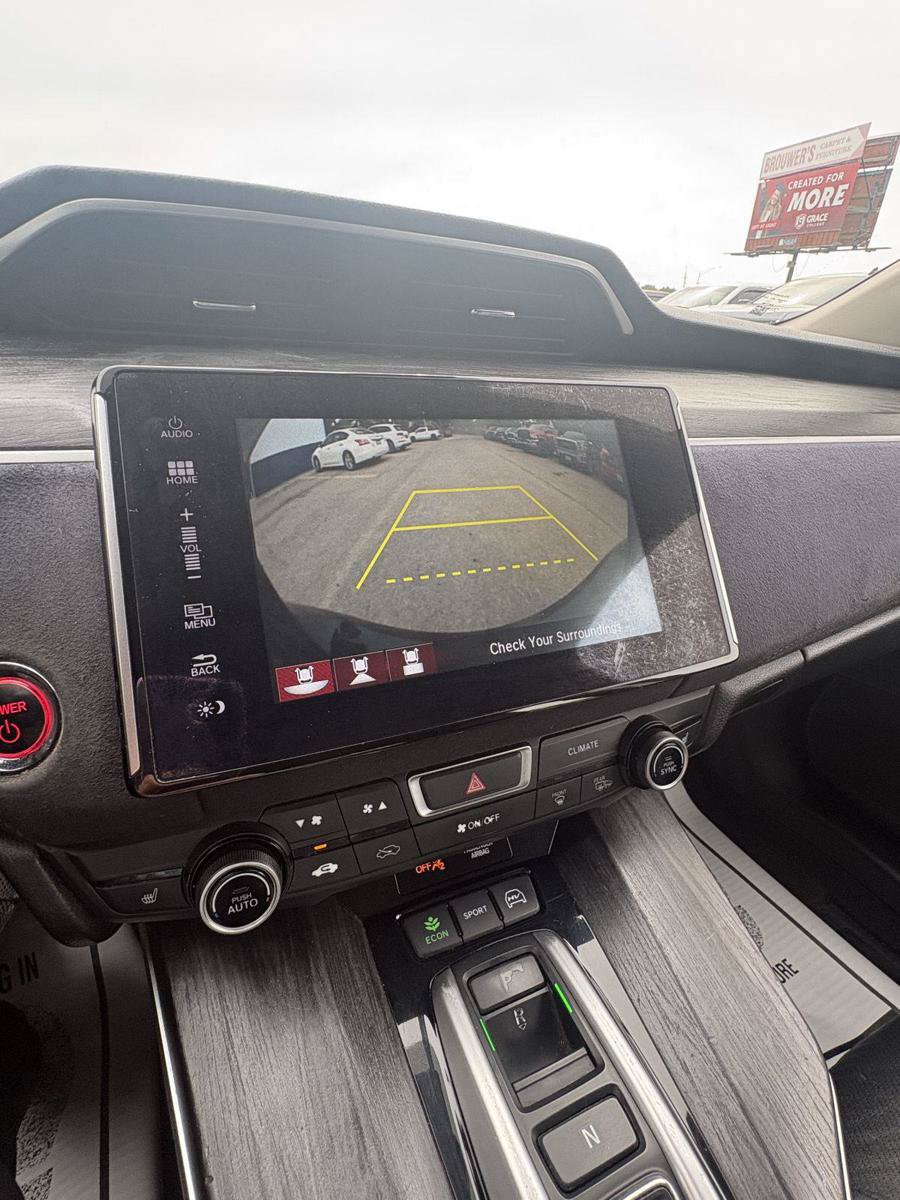 Used 2018 Honda Clarity Touring image 10