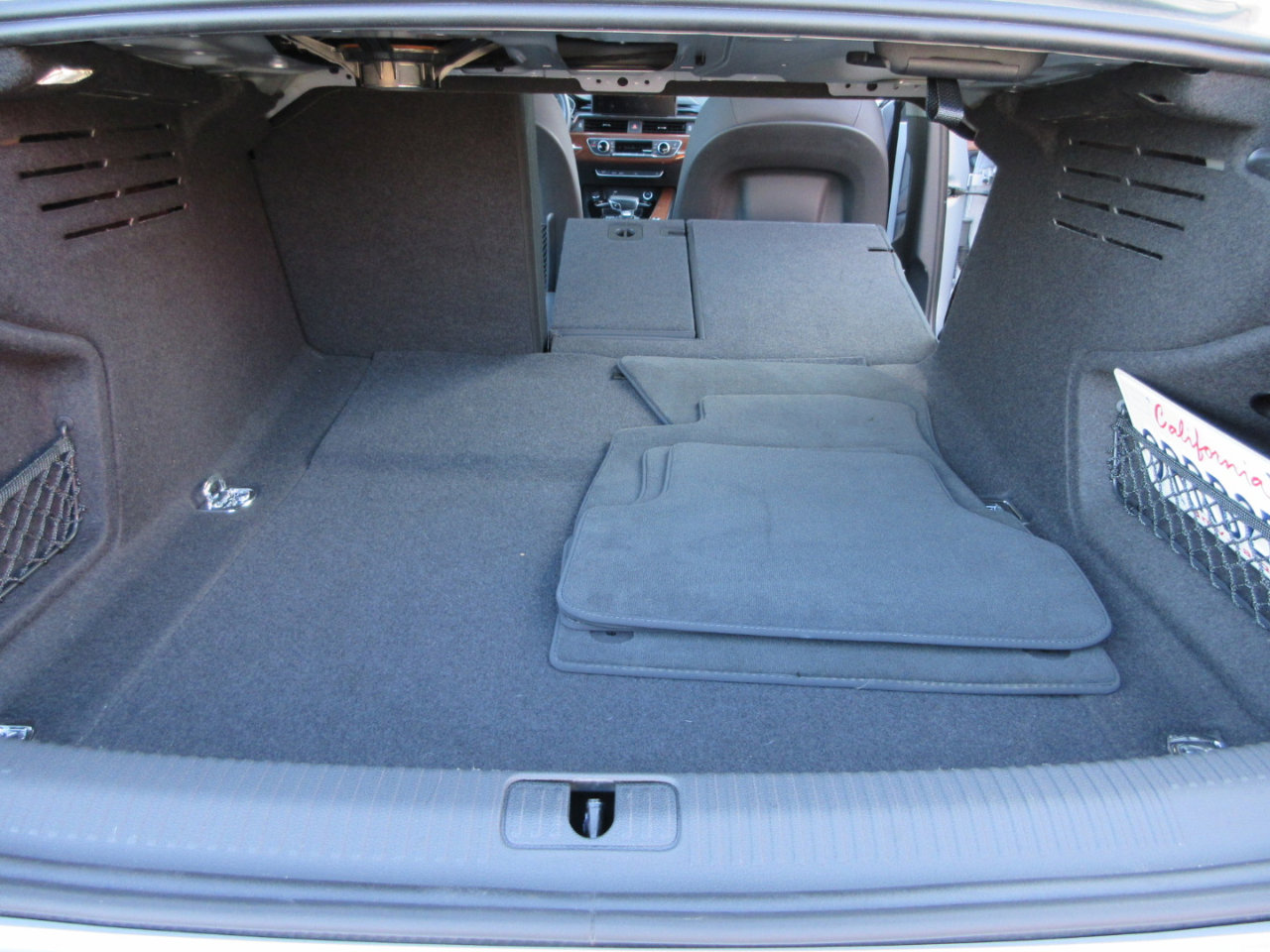 Used 2024 Audi A4 2.0T Premium image 34