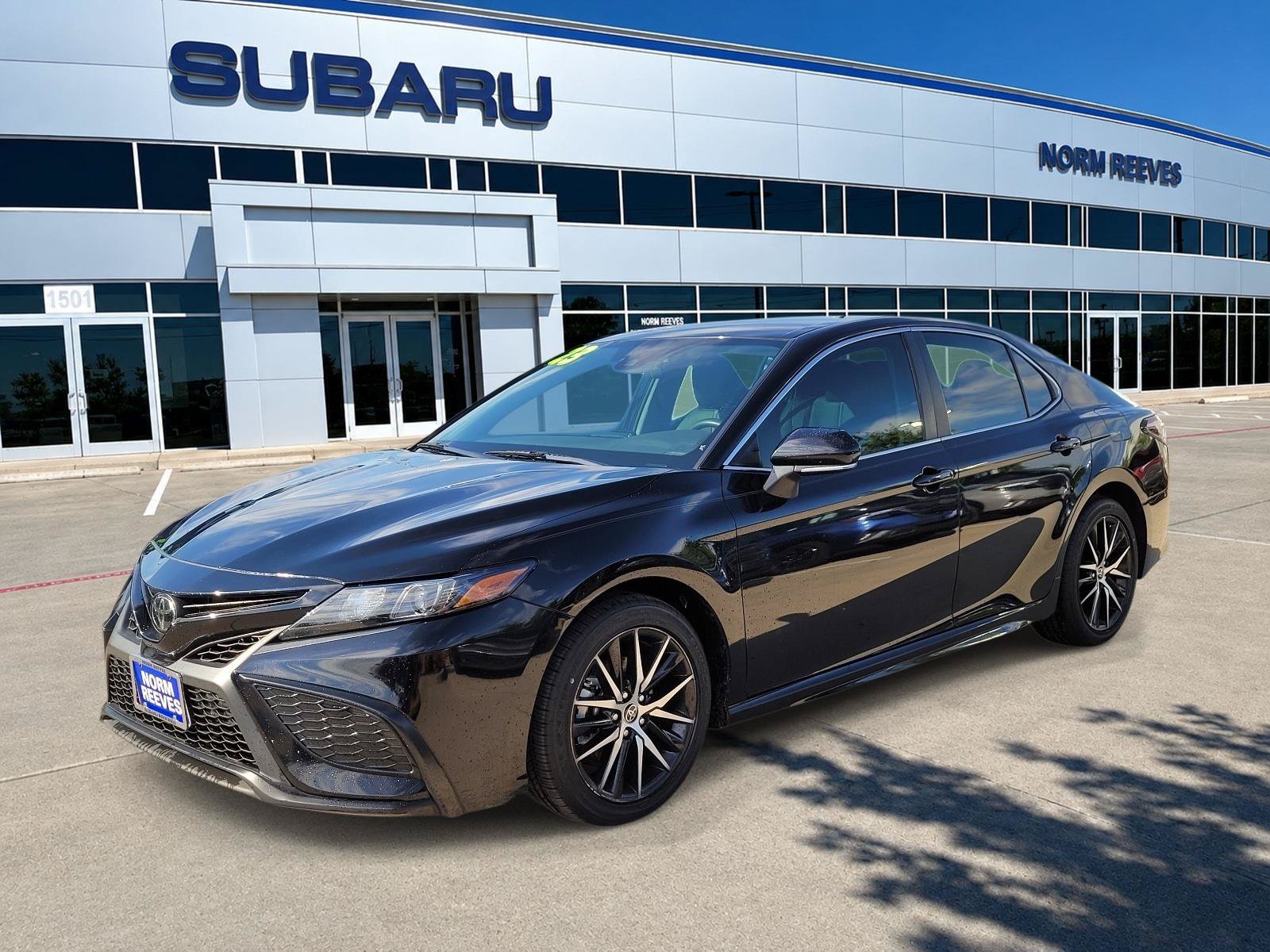 Used 2023 Toyota Camry SE