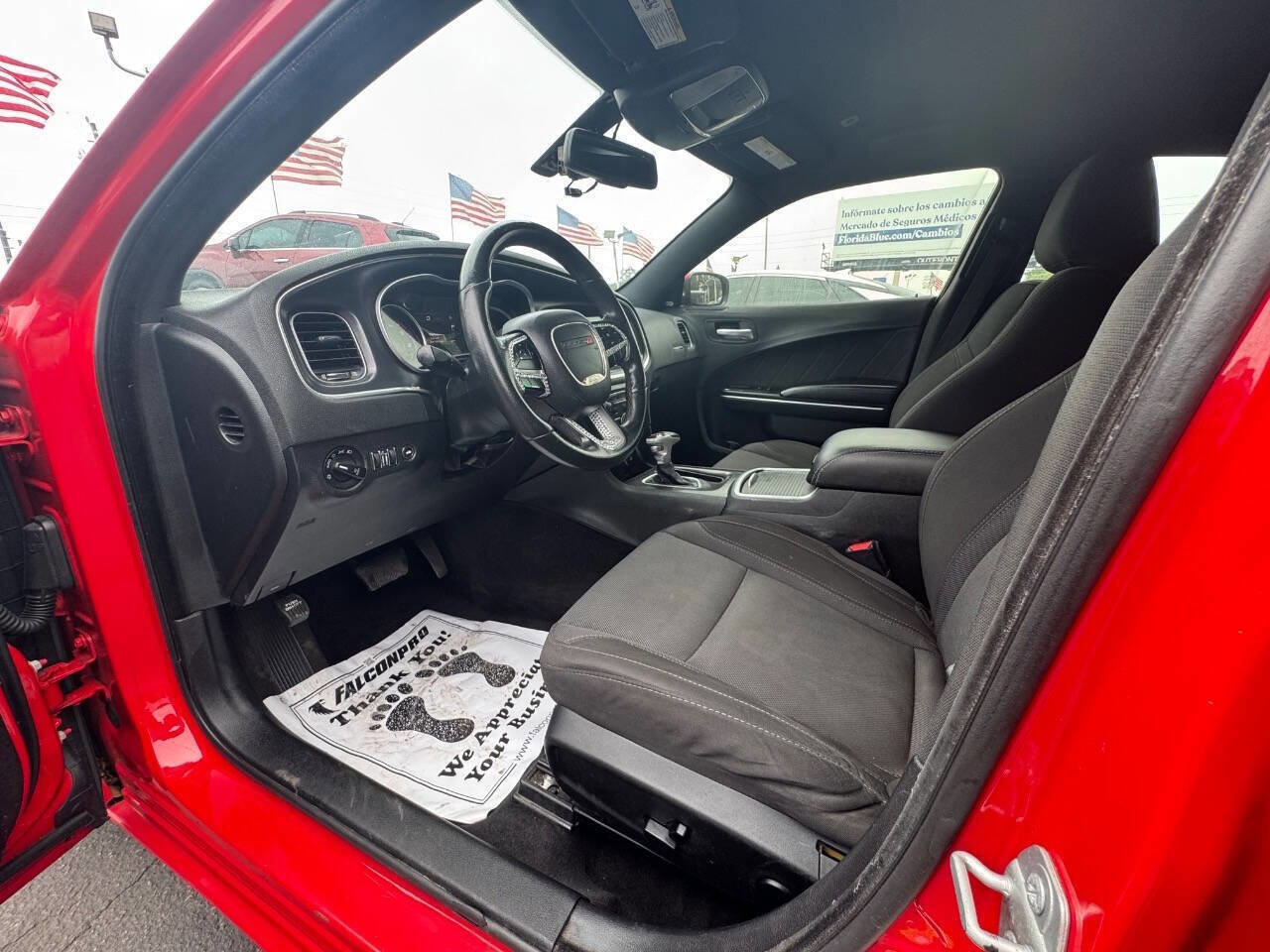 Used 2018 Dodge Charger R/T RWD image 9