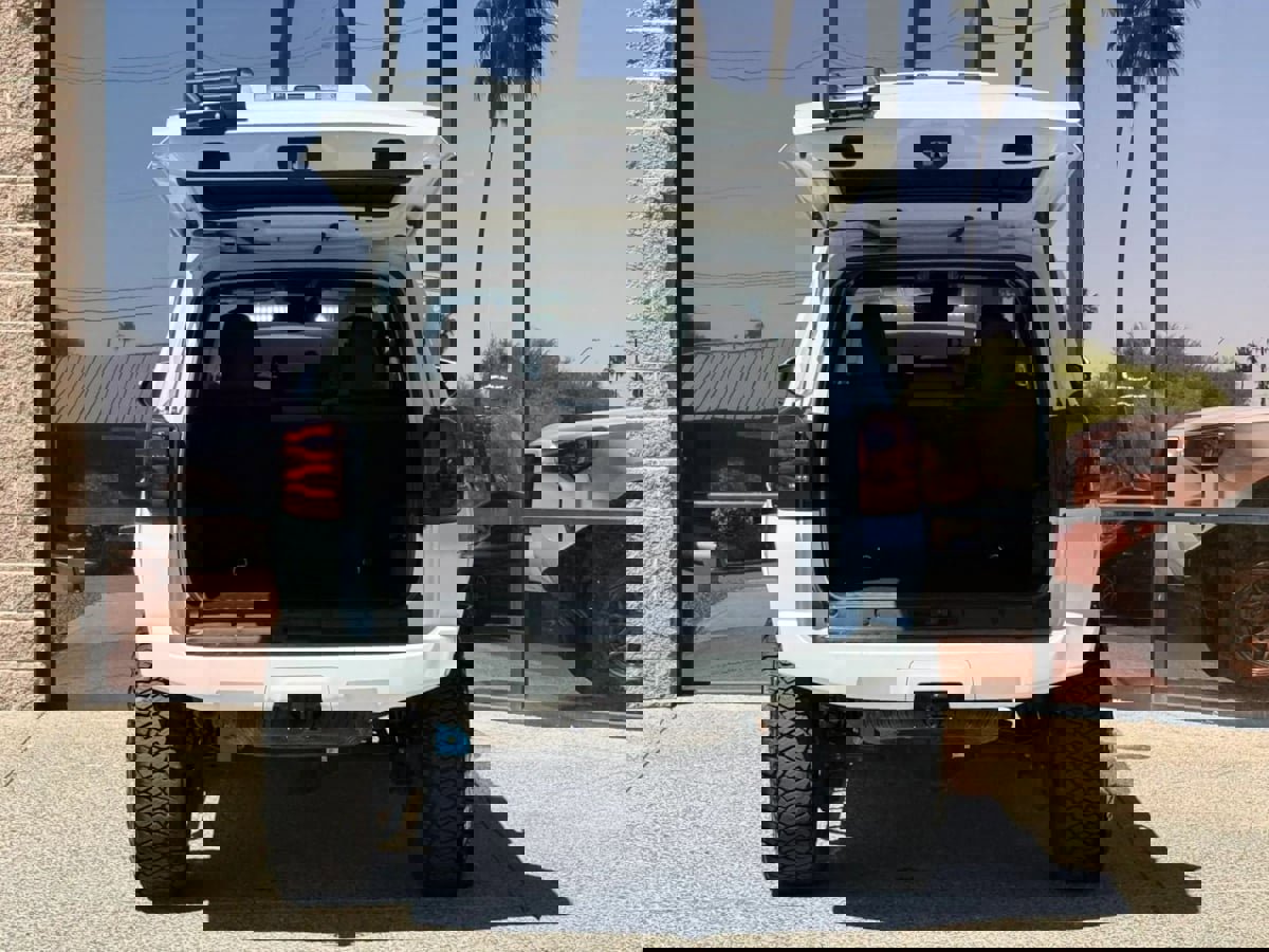 Used 2023 Toyota 4Runner SR5 Premium AWD/4WD image 34