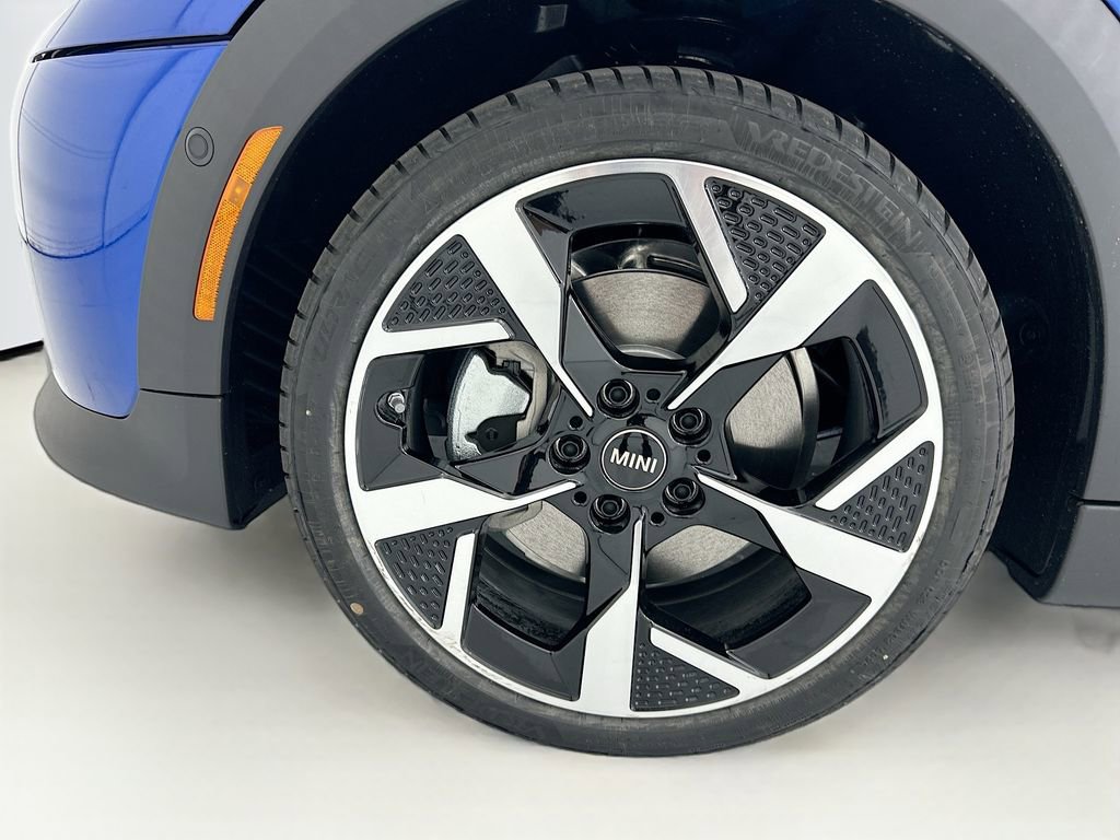 New 2026 MINI Cooper 4-Door Hardtop image 29