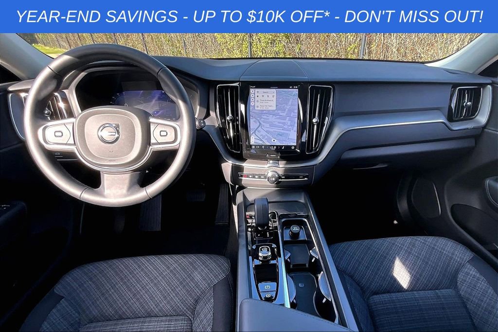 Used 2025 Volvo XC60 B5 Core w/ Protection Package Premier image 19