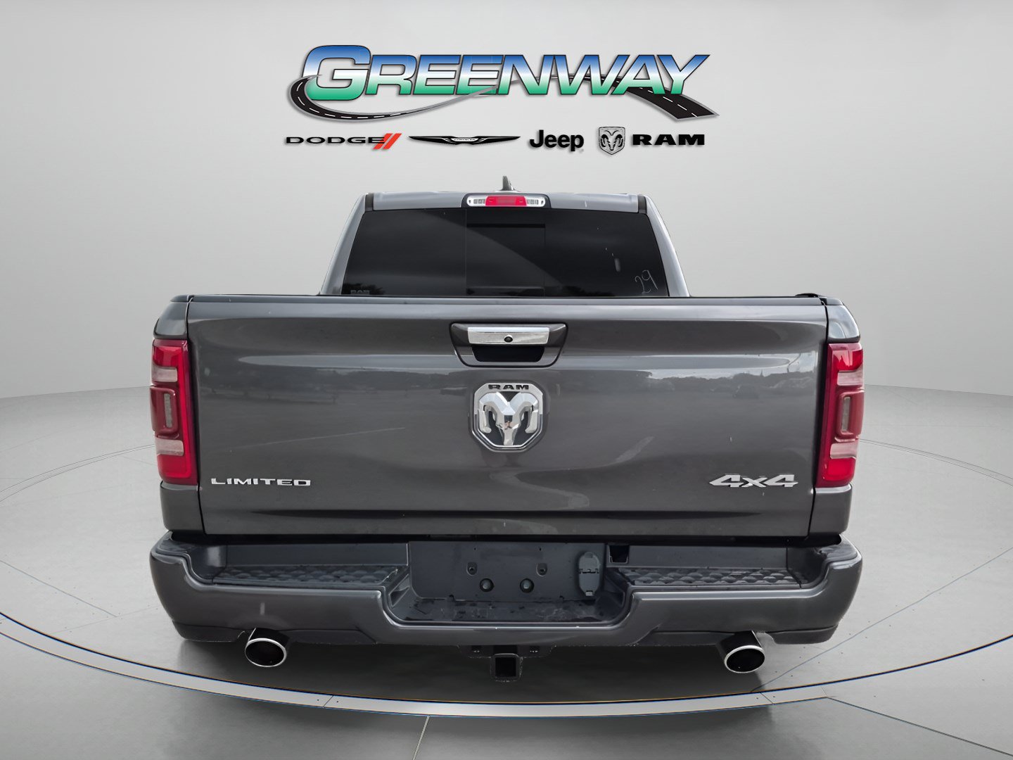 Used 2022 RAM 1500 Limited w/ Body Color Bumper Group AWD/4WD image 2