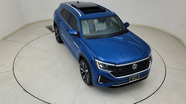 Used 2025 Volkswagen Atlas Cross Sport SEL Premium R-Line AWD/4WD image 76