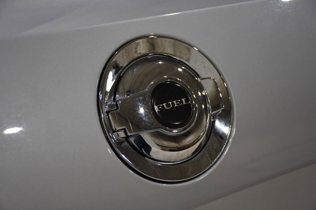 Used 2023 Dodge Challenger SXT image 29