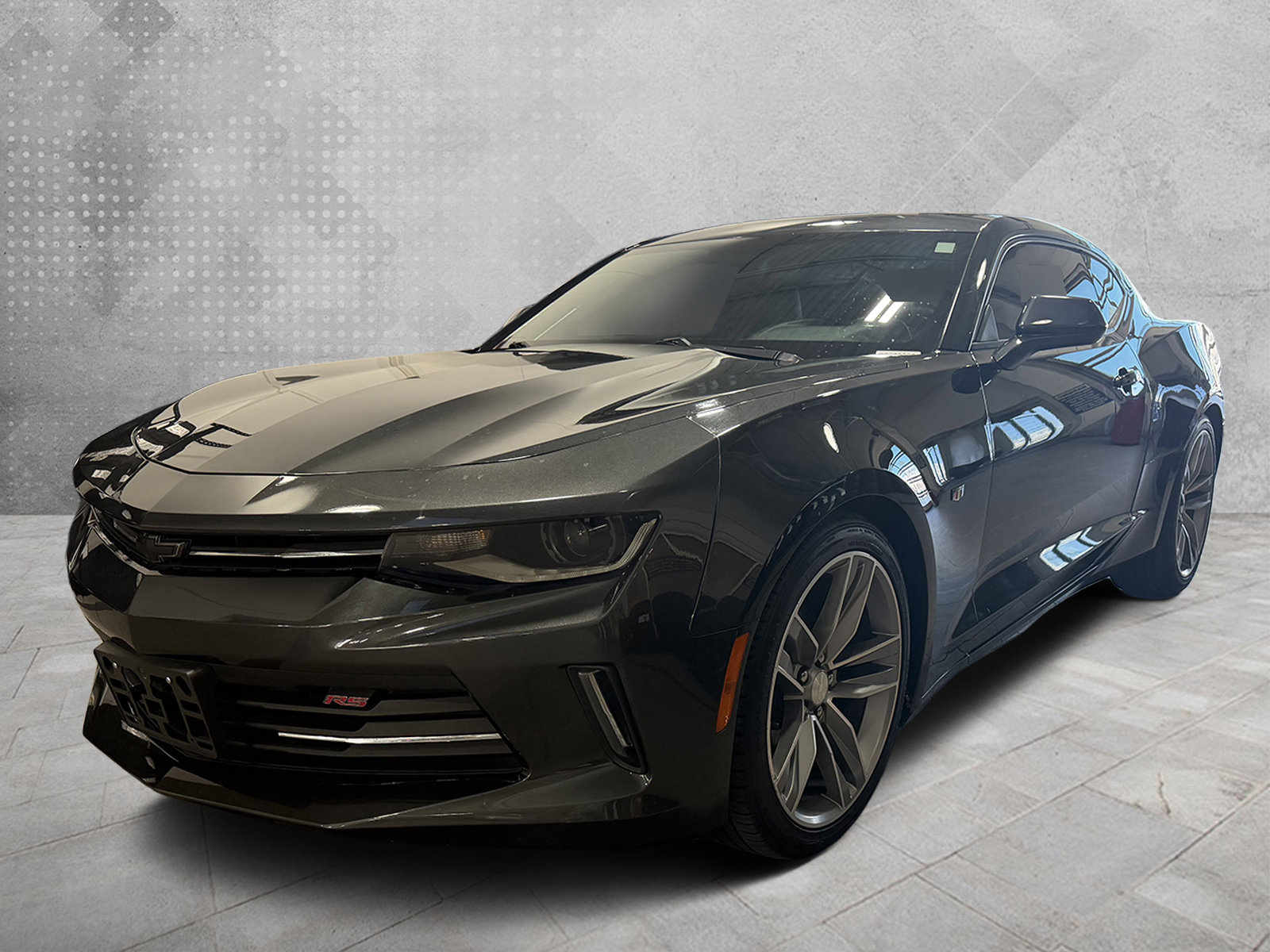 Used 2017 Chevrolet Camaro LT w/ RS Package image 4
