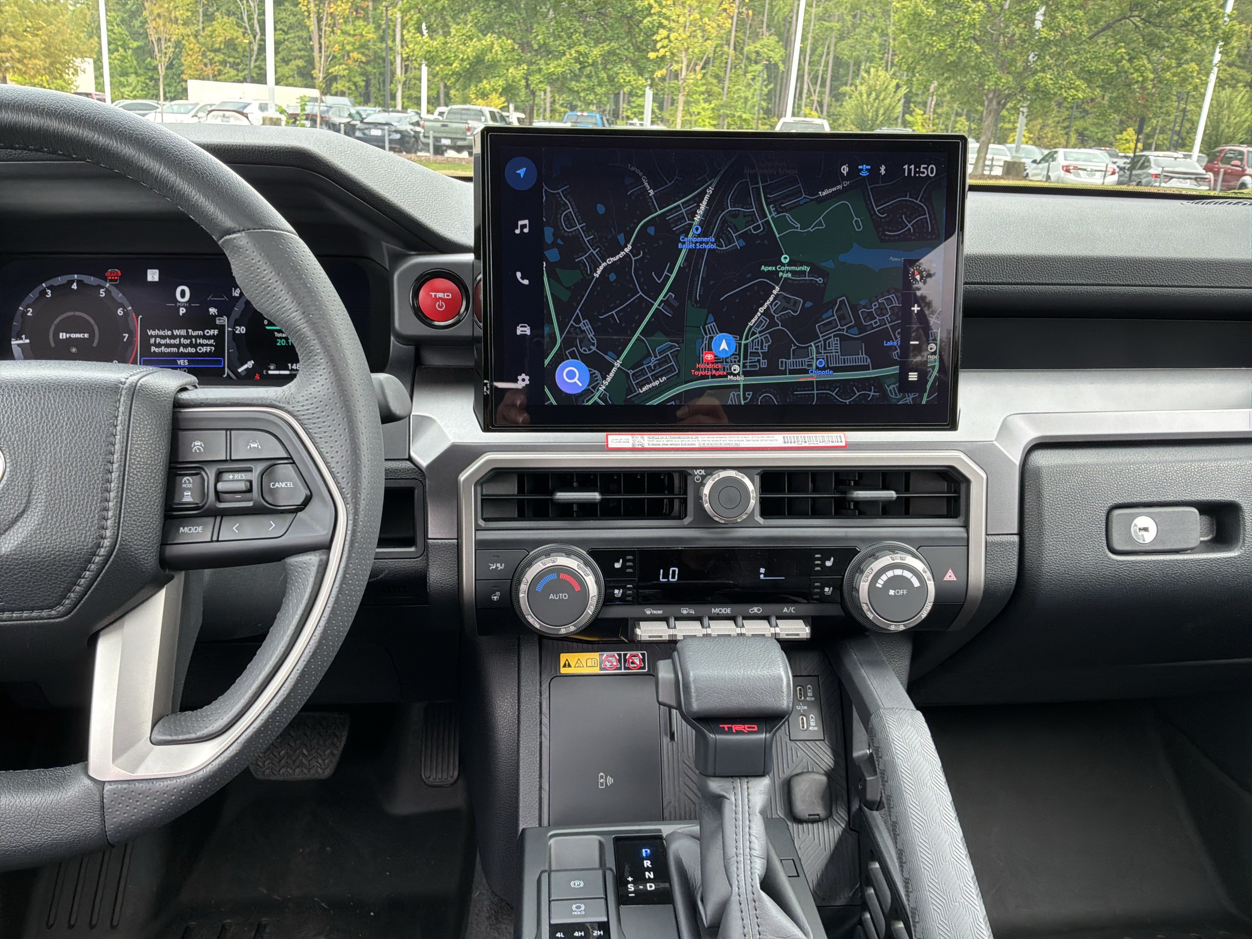 Used 2025 Toyota 4Runner TRD Off-Road Premium AWD/4WD image 30