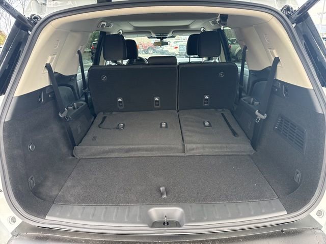 New 2026 Nissan Pathfinder SV w/ SV Premium Package AWD/4WD image 7