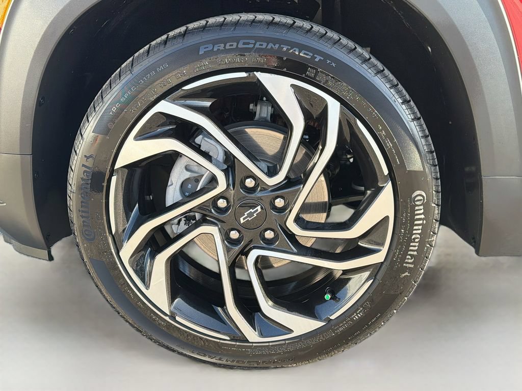 Used 2026 Chevrolet TrailBlazer RS w/ Driver Confidence Package FWD image 40