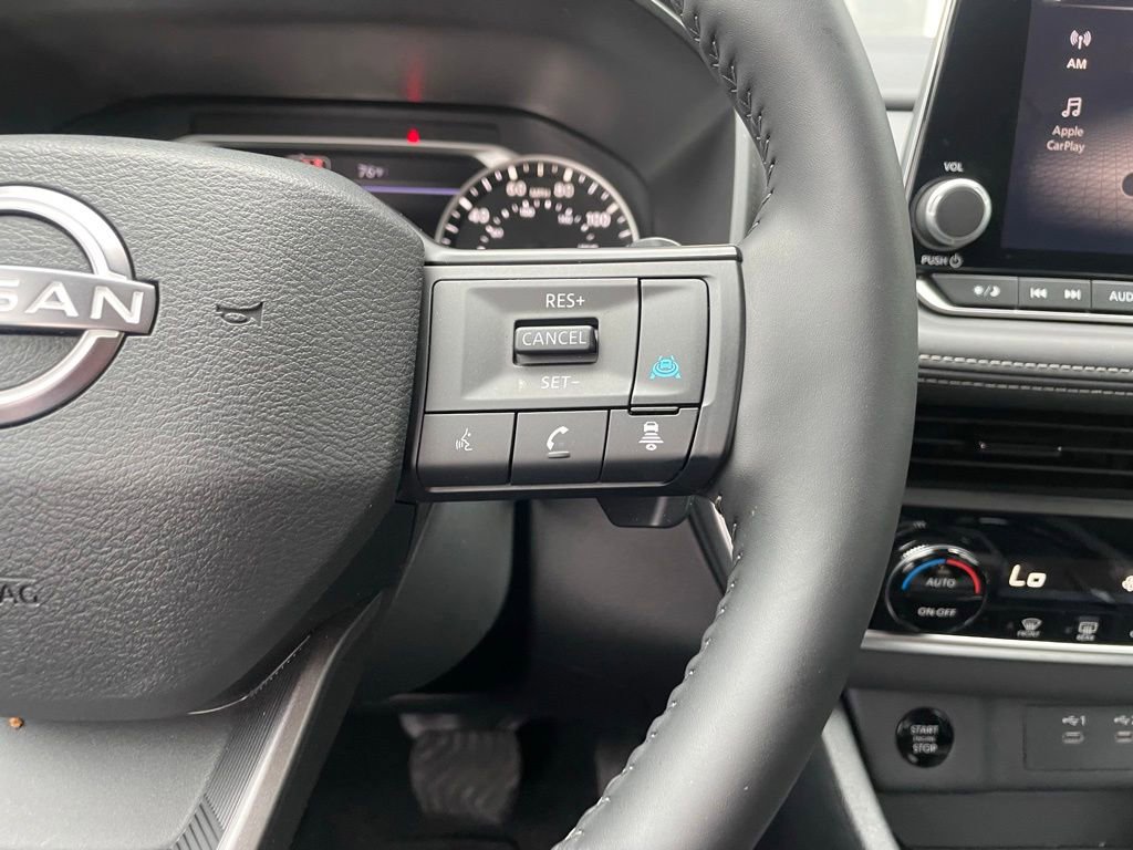 Certified 2026 Nissan Rogue SV FWD image 14