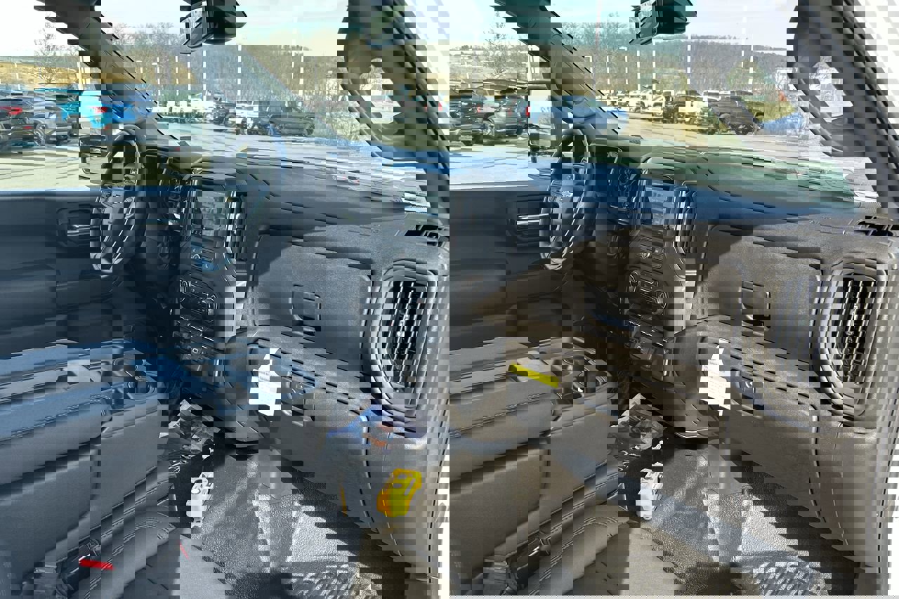 New 2025 Chevrolet Silverado 3500 W/T w/ WT Convenience Package image 13