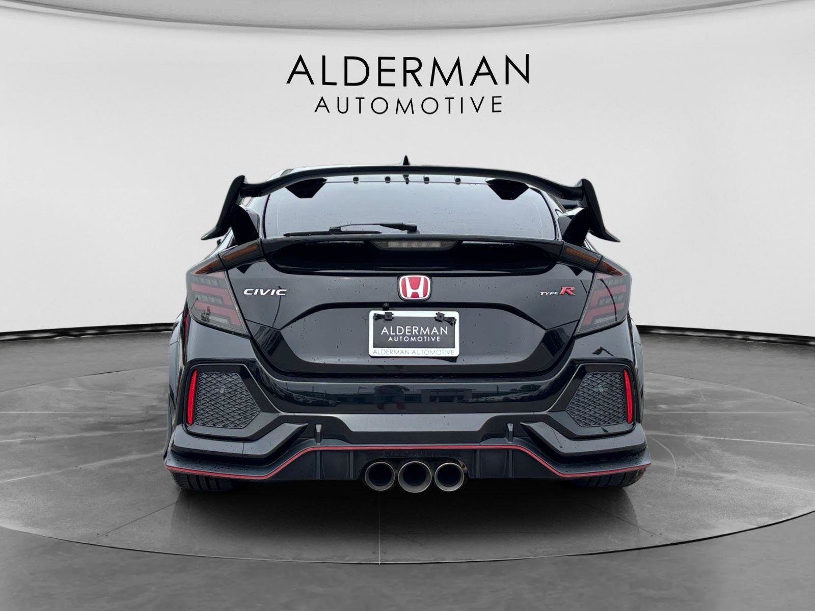 Used 2017 Honda Civic Type R image 5