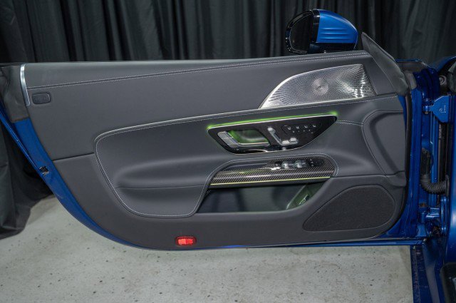 New 2025 Mercedes-Benz SL 55 AMG 4MATIC image 10