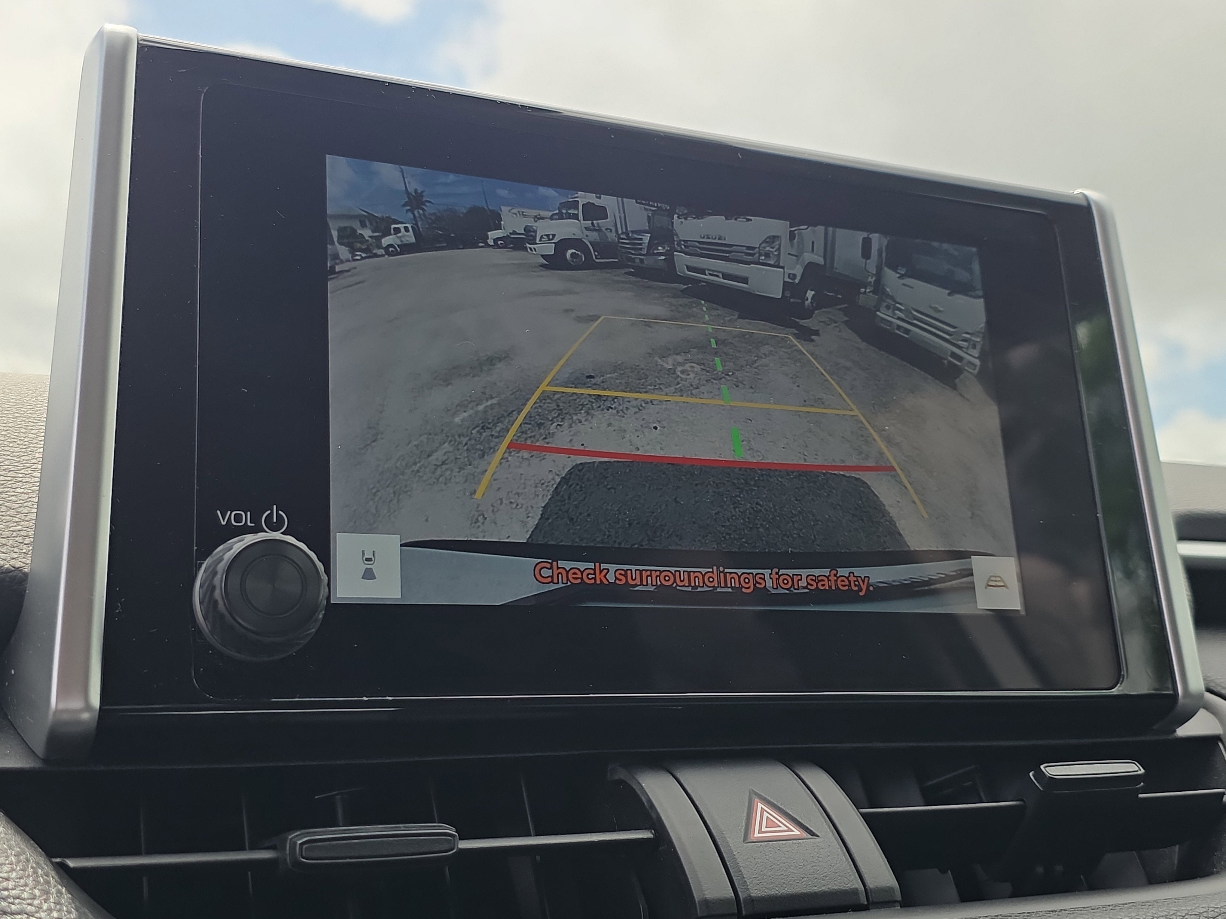 Used 2024 Toyota RAV4 XLE image 33