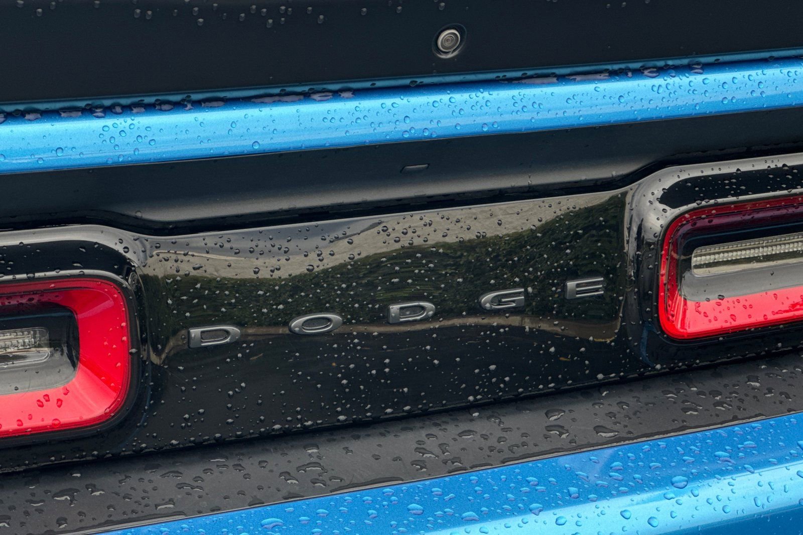 Used 2023 Dodge Challenger SXT w/ Blacktop Package image 25