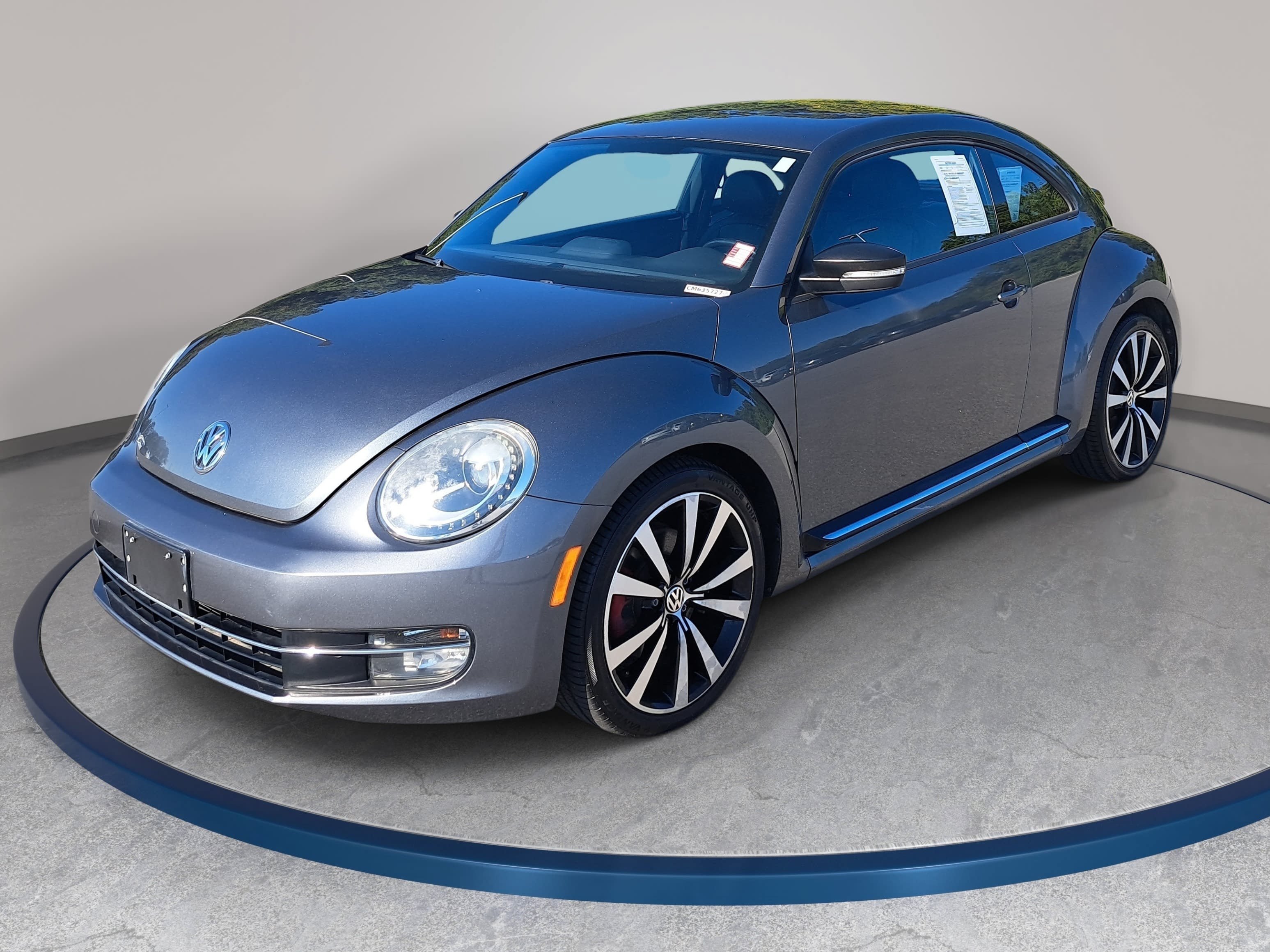 Used 2012 Volkswagen Beetle 2.0T FWD image 1
