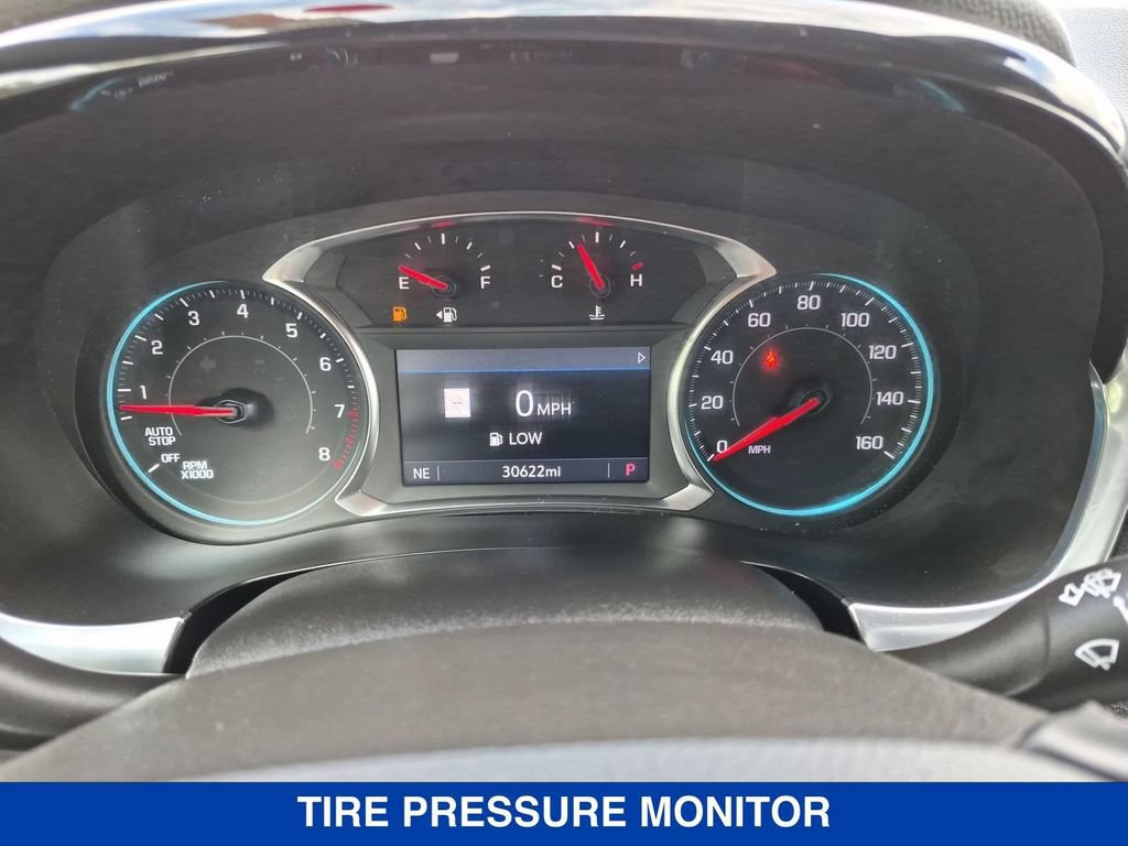Used 2023 Chevrolet Traverse LT w/ LT Premium Package AWD/4WD image 23