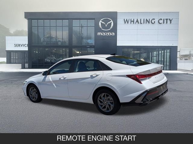 Used 2024 Hyundai Elantra SEL FWD image 6
