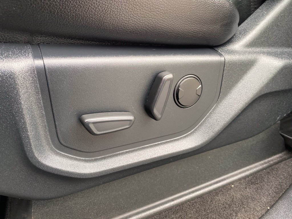 Certified 2020 Ford F150 Lariat RWD image 17