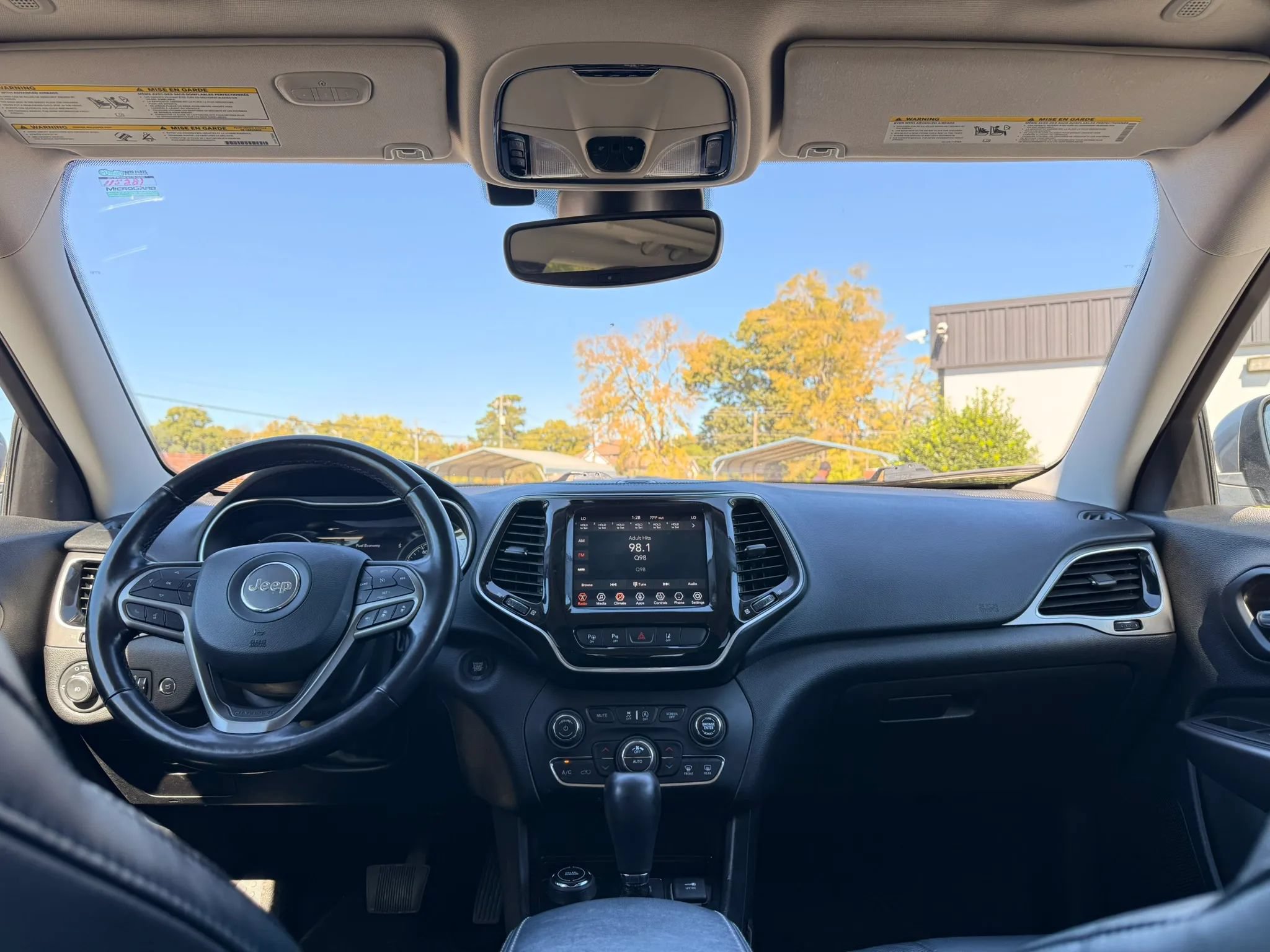 Used 2021 Jeep Cherokee Limited AWD/4WD image 15