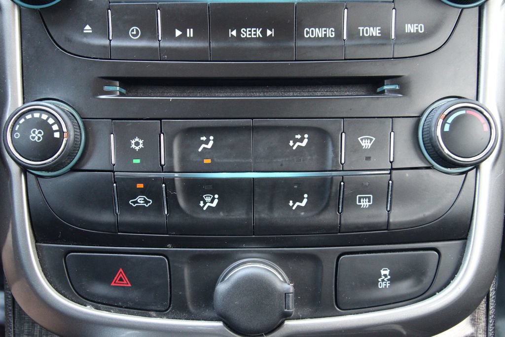 Used 2015 Chevrolet Malibu LT w/ Power Convenience Package FWD image 25